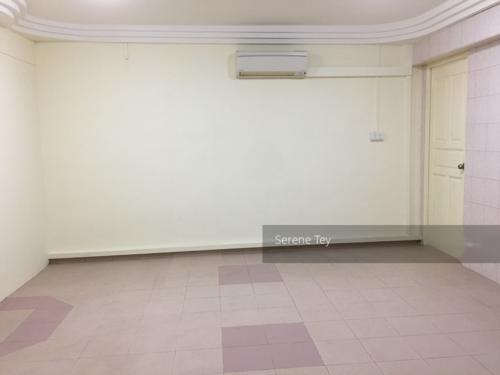 Sims Place (D14), Shop House #211686011